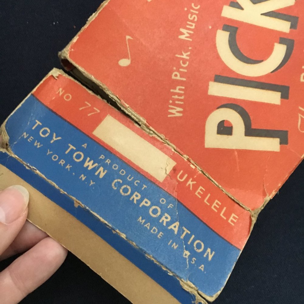 Vintage Toy Ukulele Pick a Tune Toy Town Corporation Original Box Rare - Picture 6 of 6